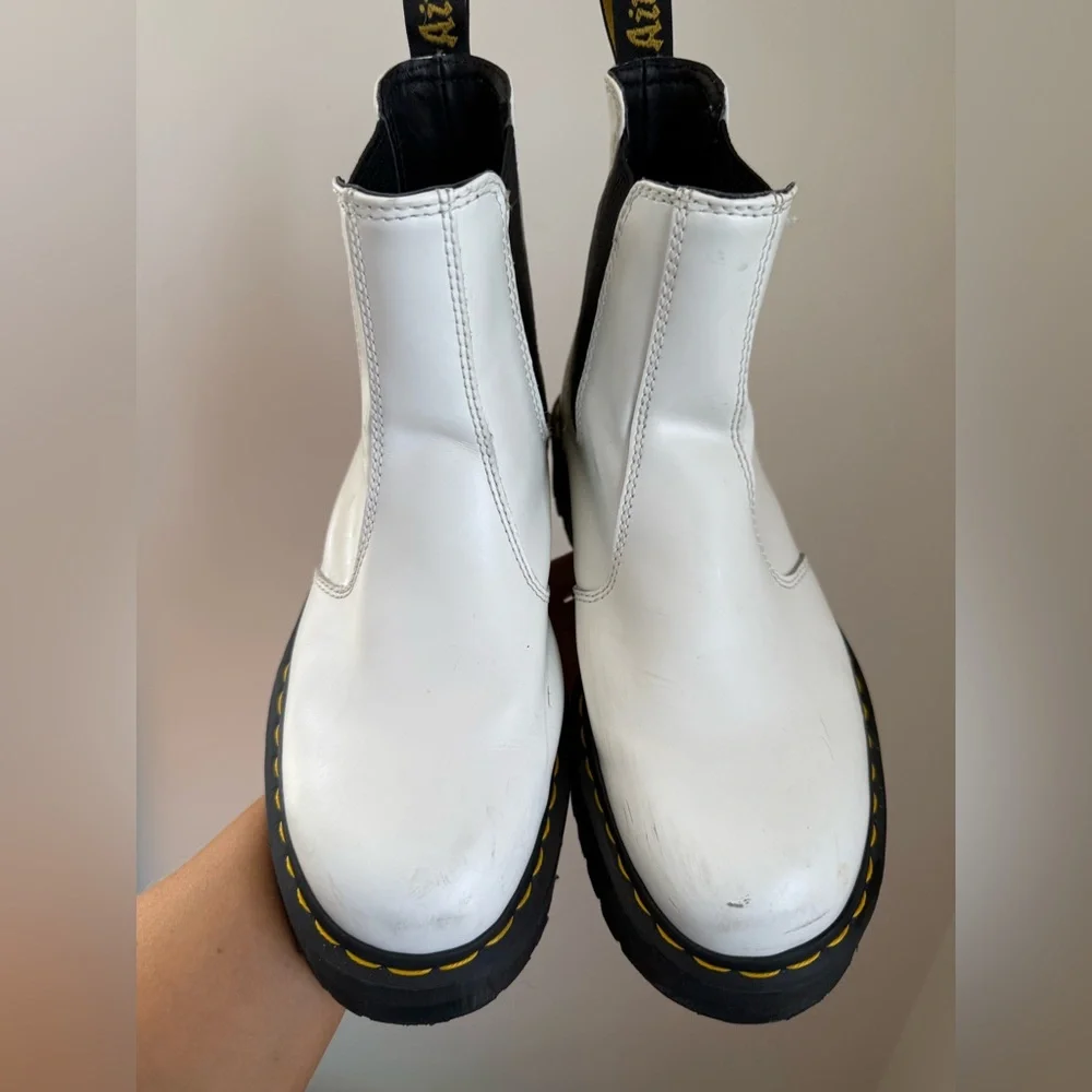 Dr. Martens 2976 Quad White Leather Chelsea Boots 9L - Picture 8 of 13